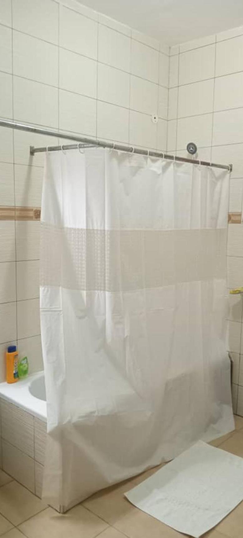 אנטבה The Abode Apartments Lake View & Breakfast Suite Near Beach מראה חיצוני תמונה